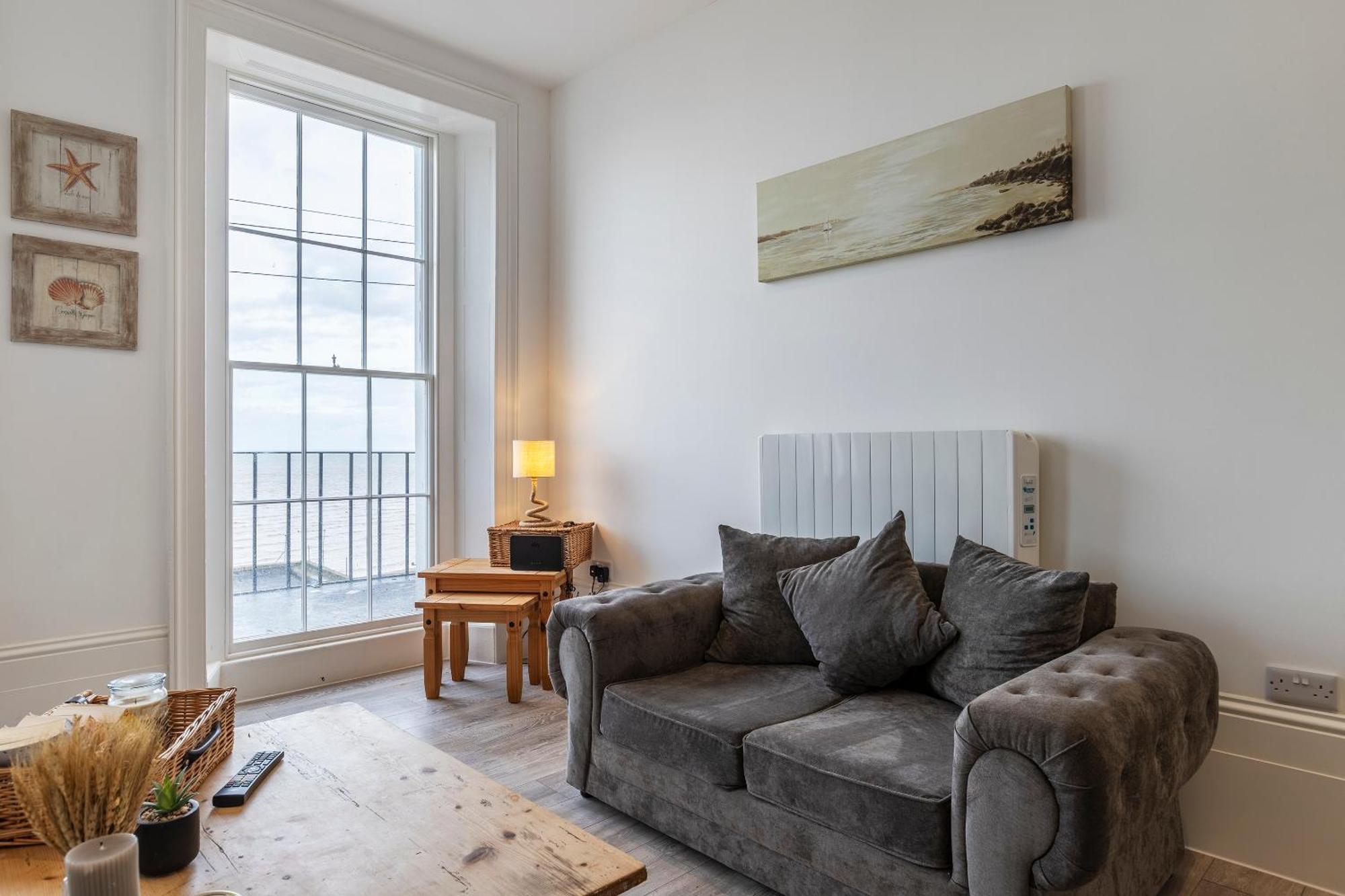 Seaside Serenity: Stylish Sea View Apartments In ハーン・ベイ エクステリア 写真